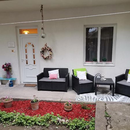 Malomszeg Apartman Pécs Exterior foto