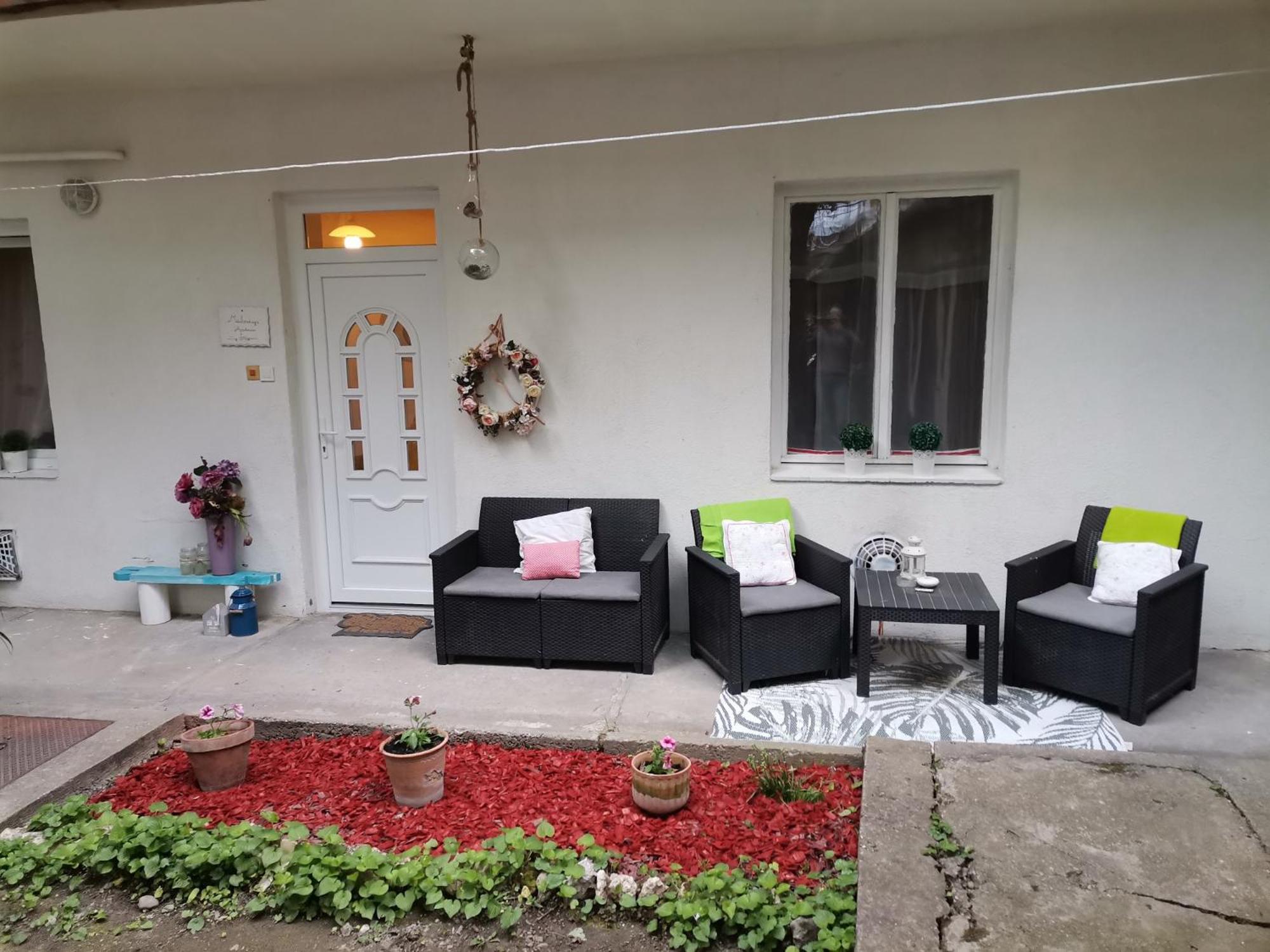 Malomszeg Apartman Pécs Exterior foto